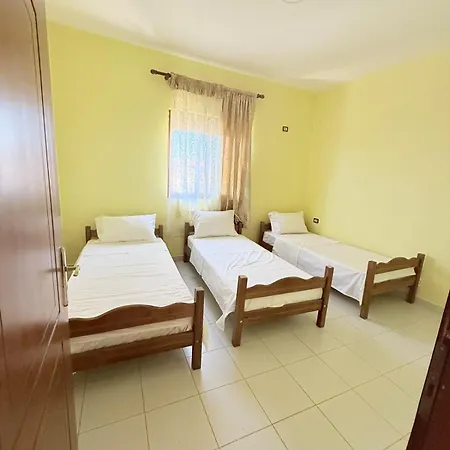 Hostel Bushati *